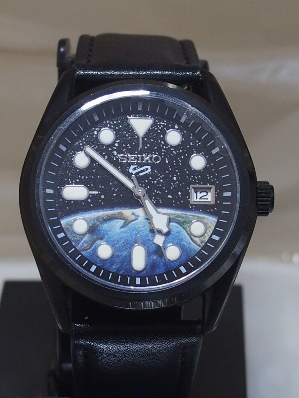 Custon watch Full lume planet dial